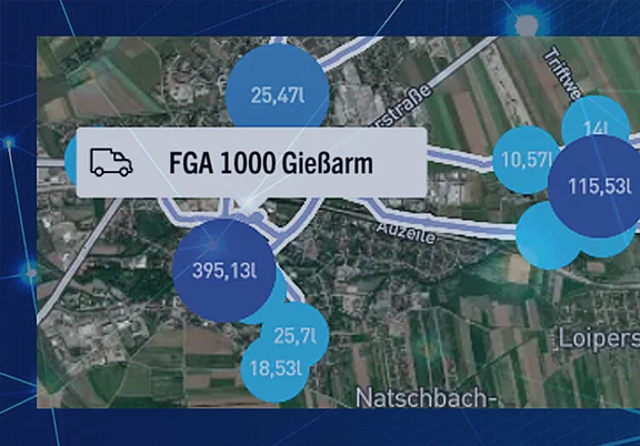 Digitale Benutzeroberfläche der FIEDLER Datenerfassung für das Bewässerungsmanagement. Zu sehen ist die Auswertung von Tourenplänen, Ausbringmengen und Gießnachweisen am Bildschirm zur Optimierung kommunaler Arbeitsabläufe.